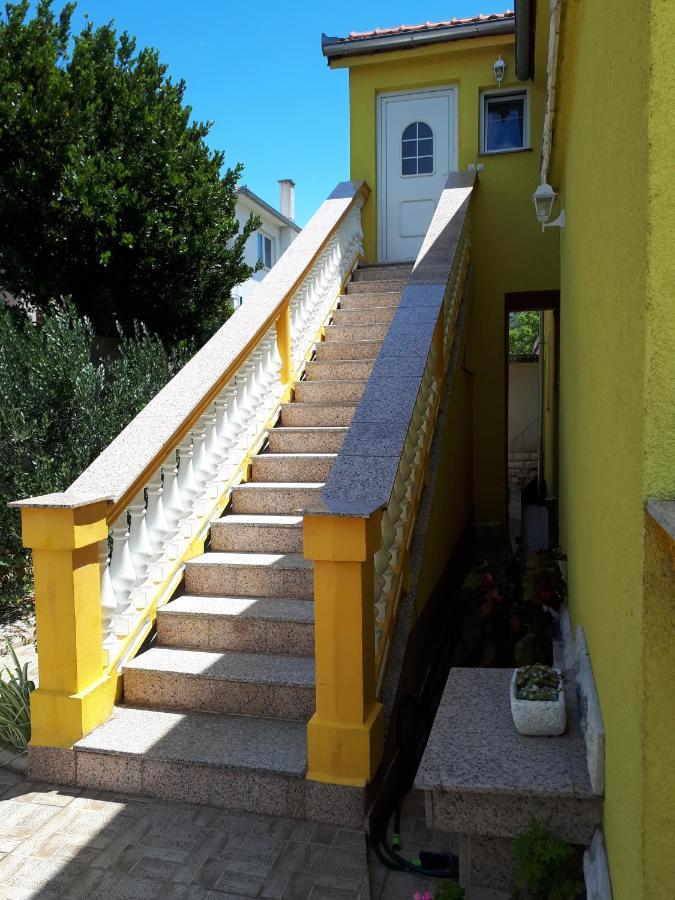 Apartman Karin 2 Senj  Eksteriør bilde
